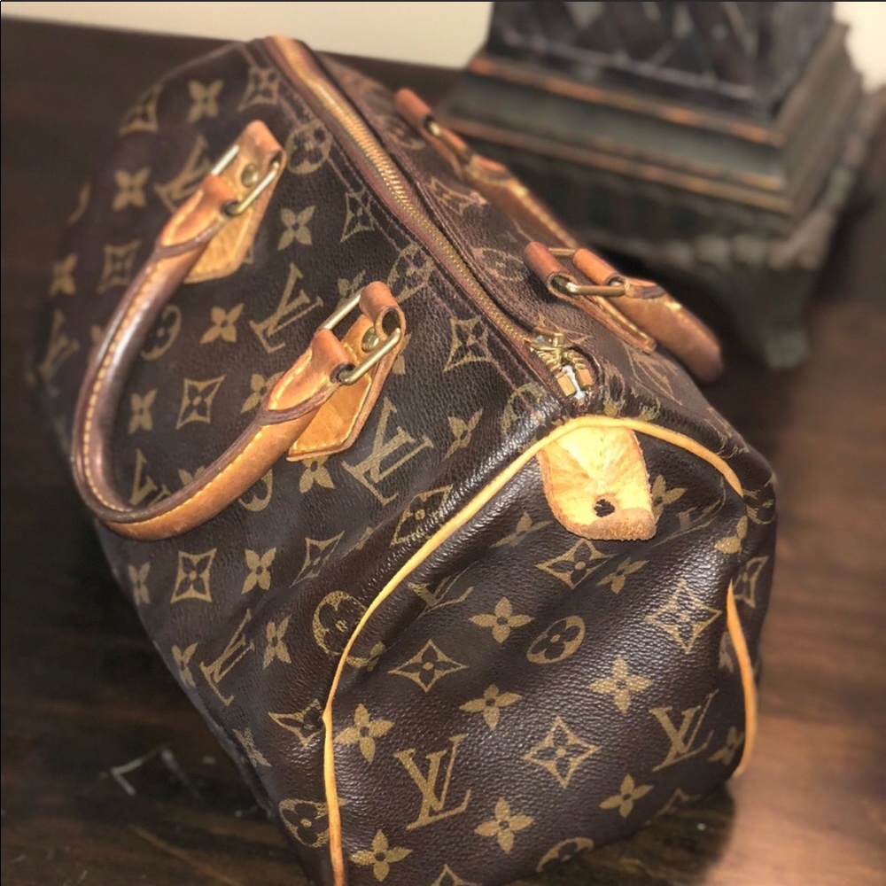 Authentic LV speedy 25